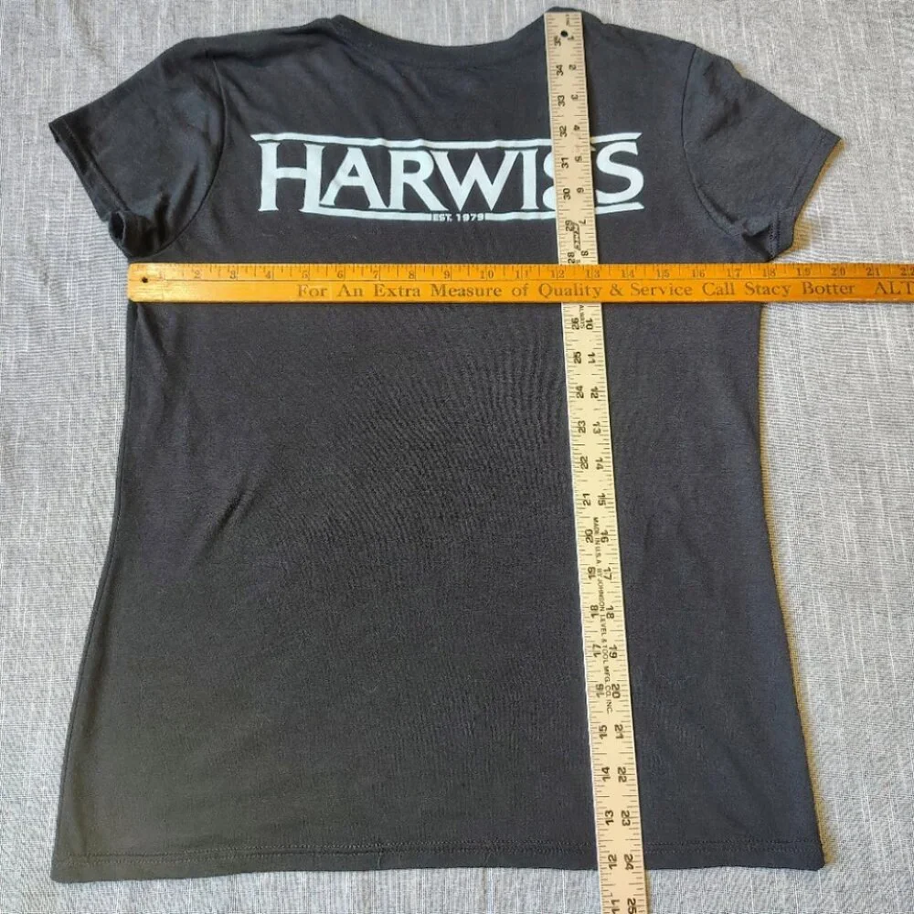 Harwigs T-Shirt Womens Size‎ Medium Black White Funny Graphic Crewneck